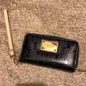 ❤️EUC❤️ Michael Kors Wristlet